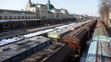 Фото - Украинская железная дорога сообщила о задержке движения поездов из-за ракетных обстрелов РФ